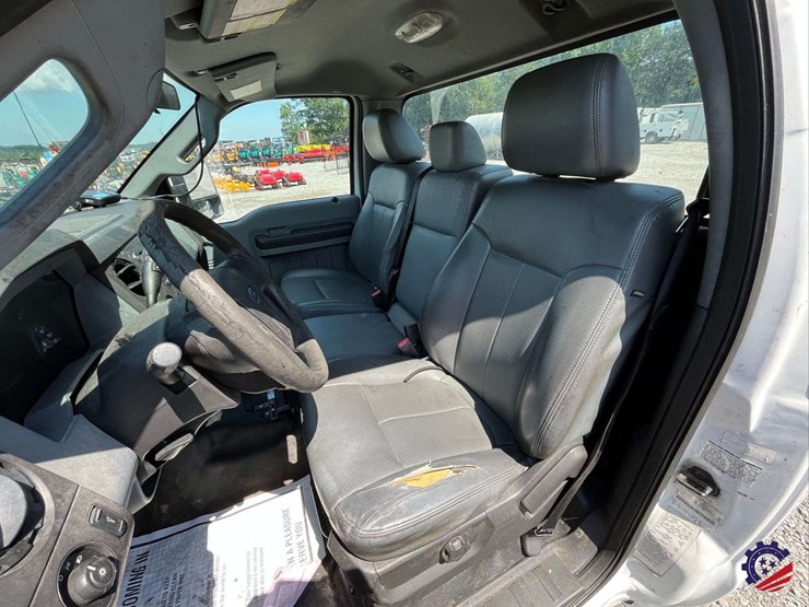 2016-ford-f550-image-54