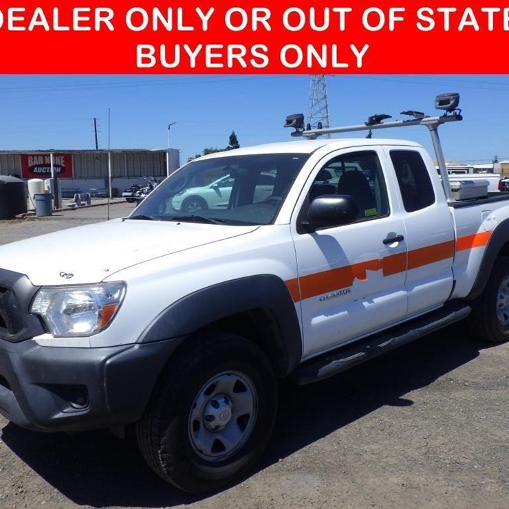2014 TOYOTA TACOMA