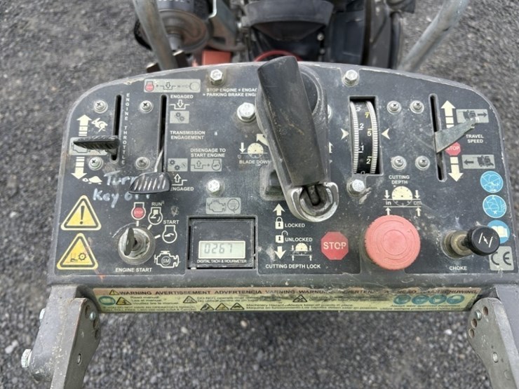 2011-husqvarna-fs524-image-6