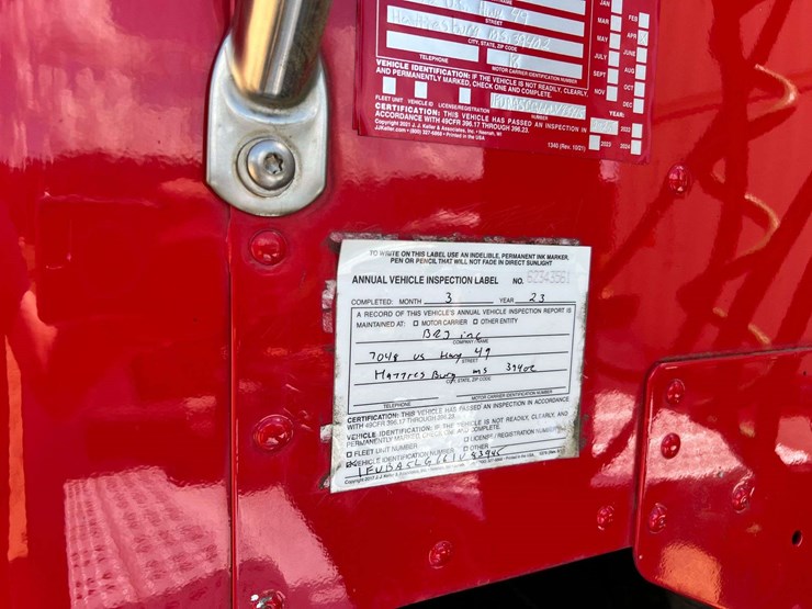 2006-freightliner-columbia-120-image-14