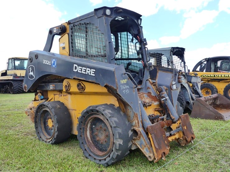 2021-deere-332g-image-2