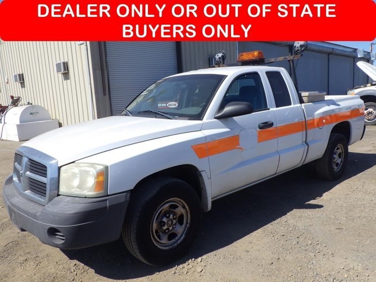 2007-dodge-dakota-image-1