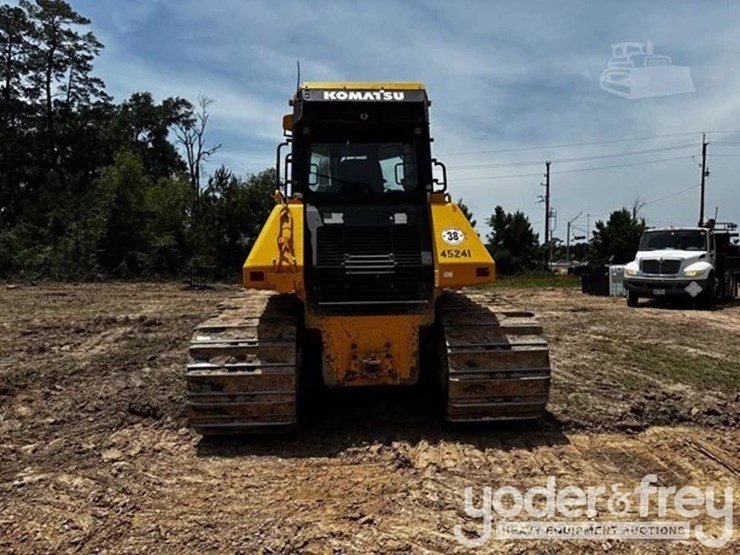 2021-komatsu-d61px-24-image-3