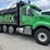 2016-volvo-vhd104b200-image-6