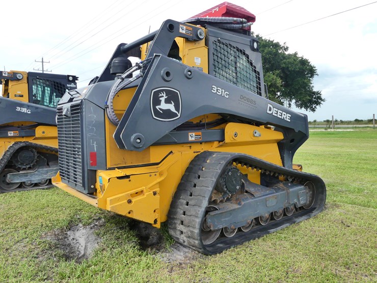 2024-deere-331g-image-3