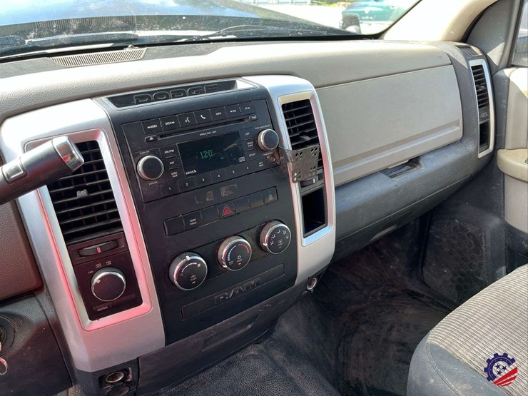 2011-dodge-ram-2500-image-69