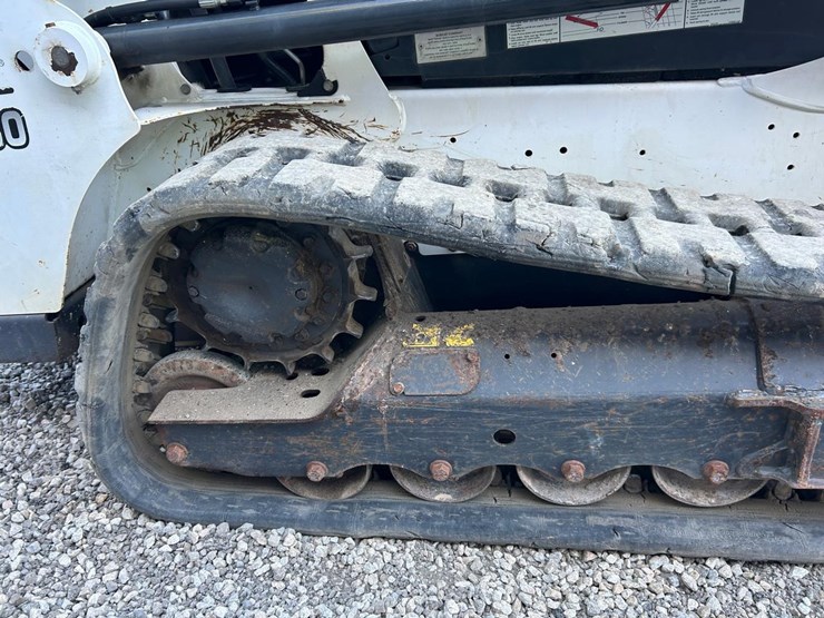 2019-bobcat-t550-image-13