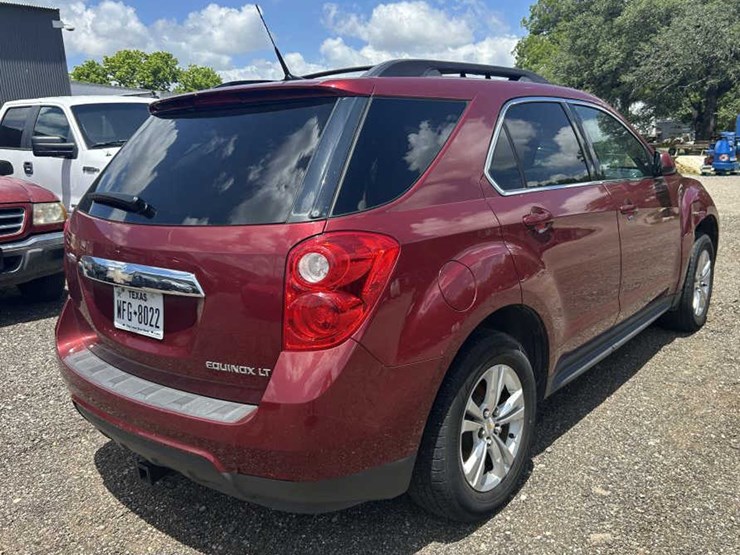 2012-chevrolet-equinox-lt-image-6
