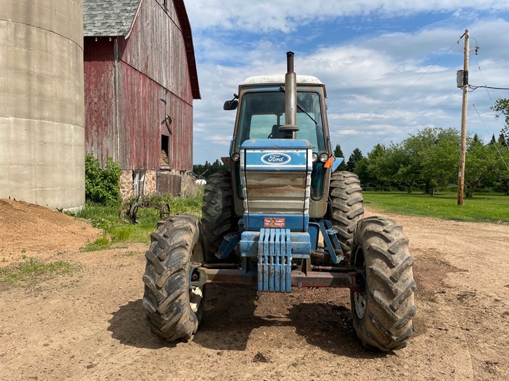 ford-7710-image-8