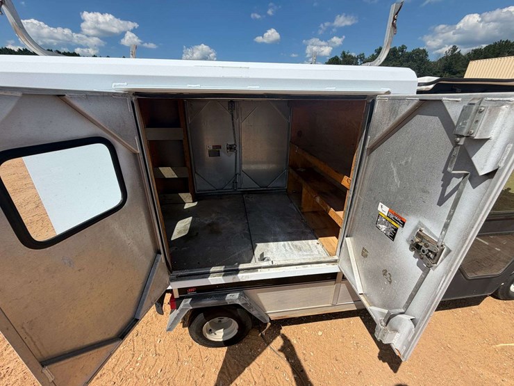 2005-club-carry-all-zmt-utility-cart-image-15