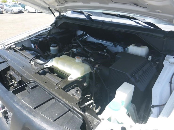 2018-nissan-nv2500-image-10