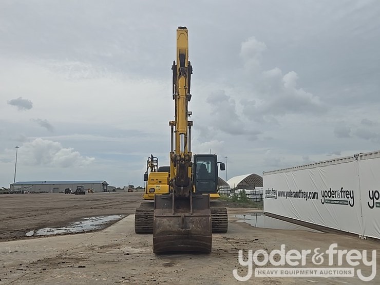 2022-komatsu-pc360-lc-11-image-8