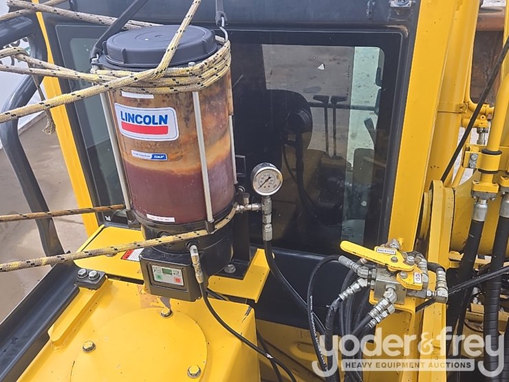 2023-komatsu-pc490-lc-10-image-49