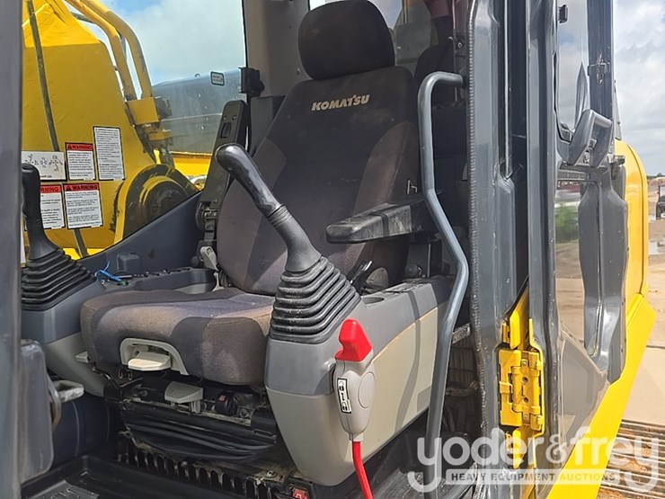 2023-komatsu-pc490-lc-10-image-55