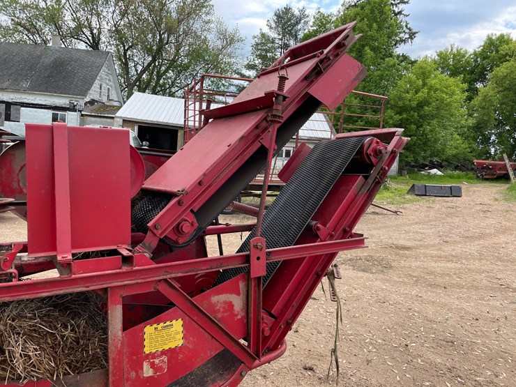 new-holland-273-image-21
