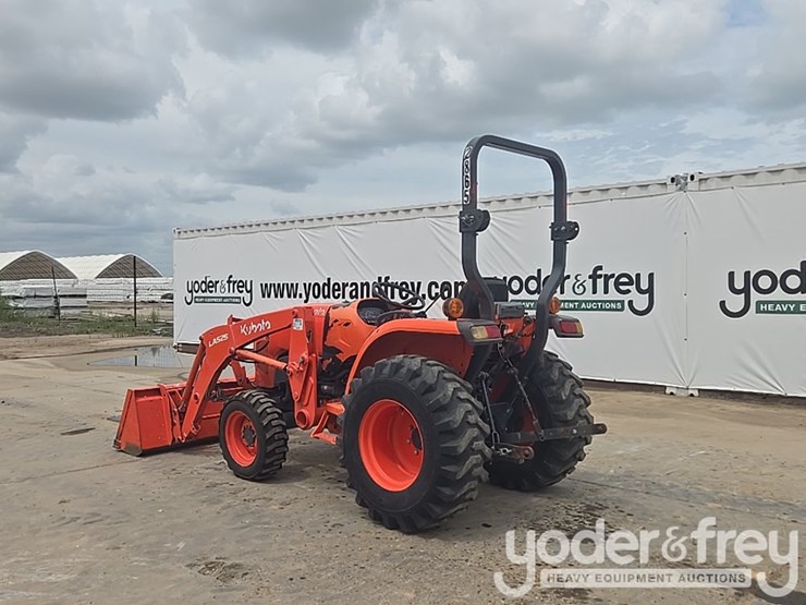 2019-kubota-l3901d-image-3
