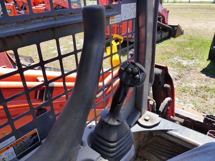 2019-kubota-svl75-2-image-14