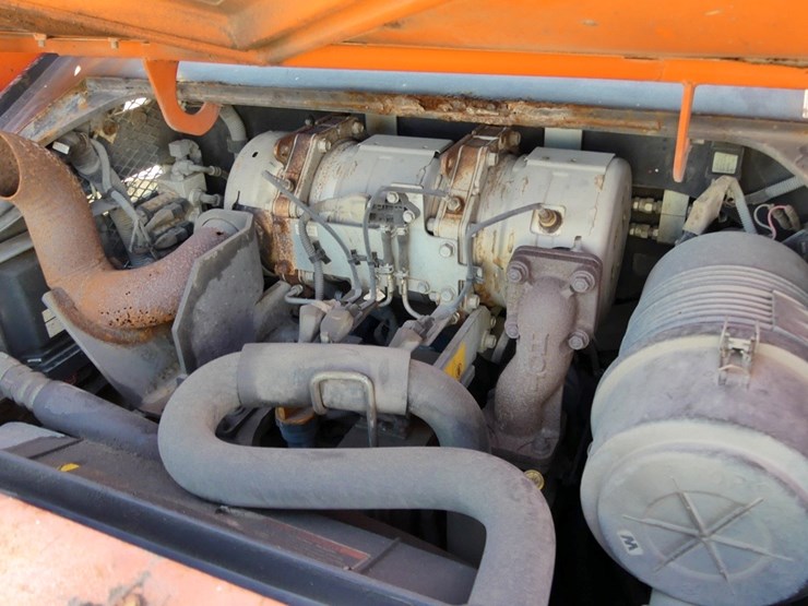 2019-kubota-svl75-2-image-8