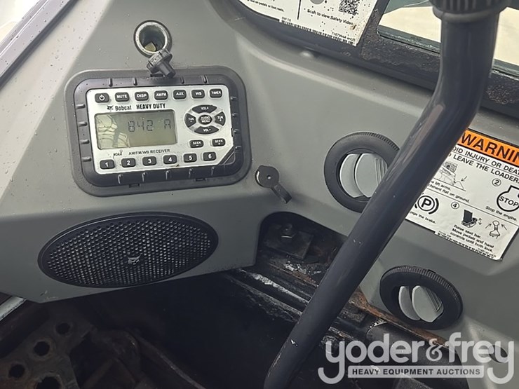 2018-bobcat-s590-image-46
