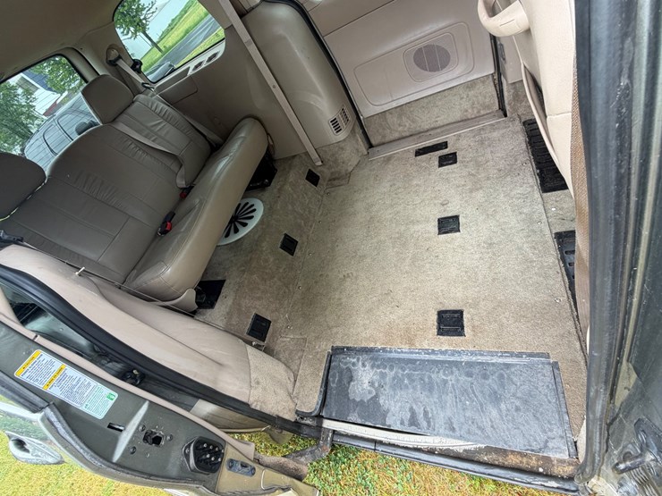 2001-ford-windstar-image-20