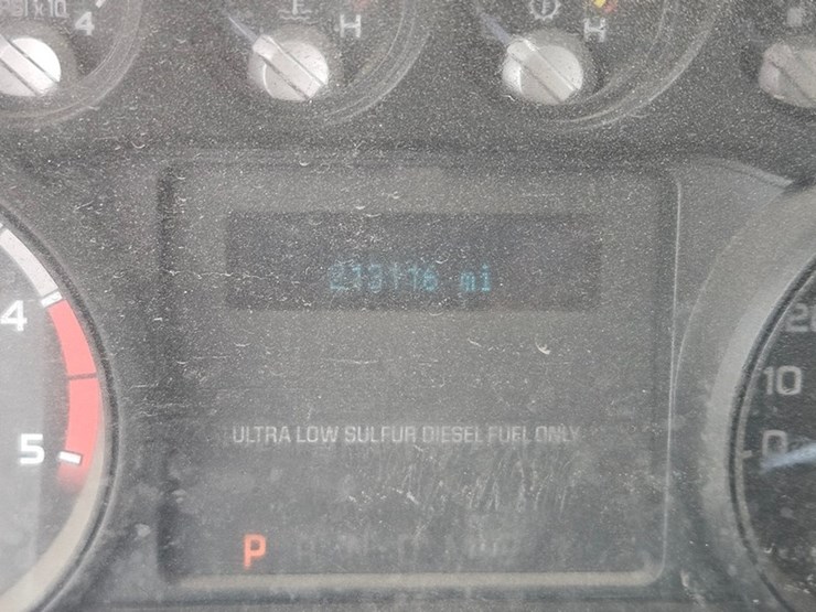 2012-ford-f550-image-27