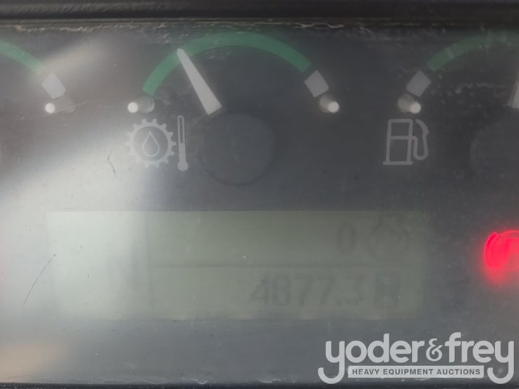 2020-deere-310sl-image-63