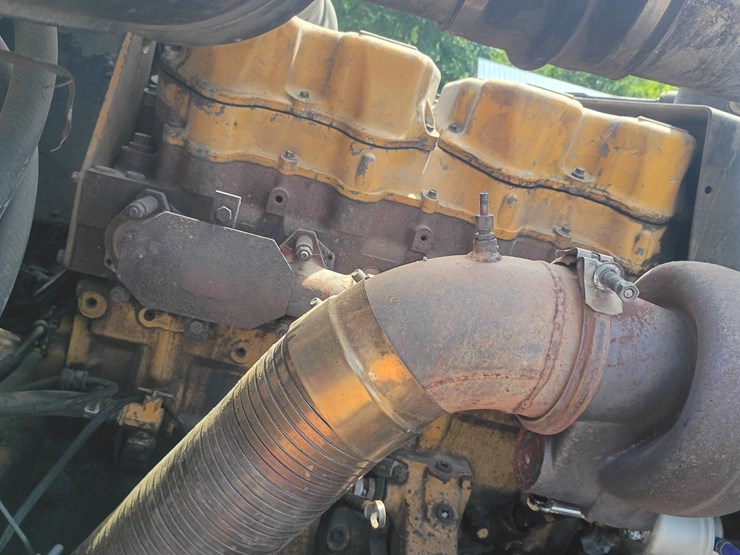 1998-peterbilt-379-image-29