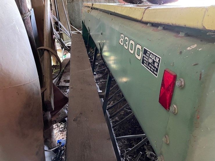 john-deere-8300-image-10