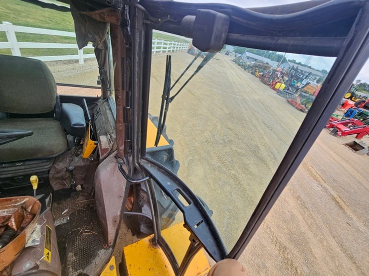 john-deere-2755-image-30
