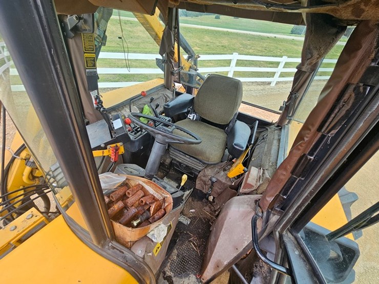john-deere-2755-image-29