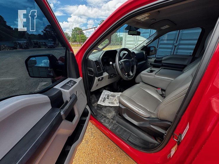 2016-ford-f150-image-8