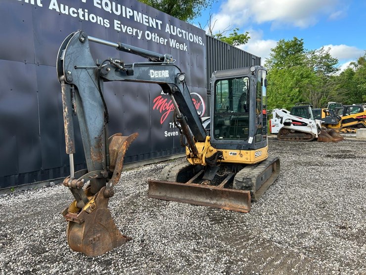 deere-50d-image-7