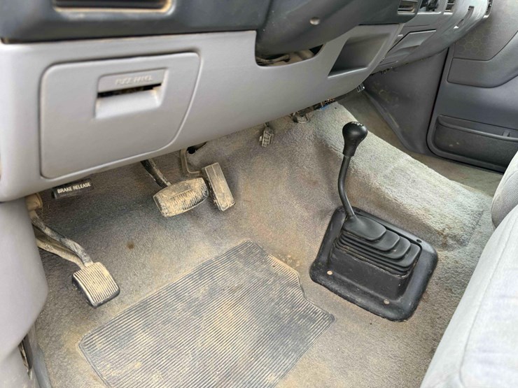 1997-ford-f250-image-14