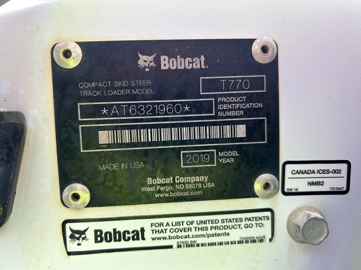 2019-bobcat-t770-image-27