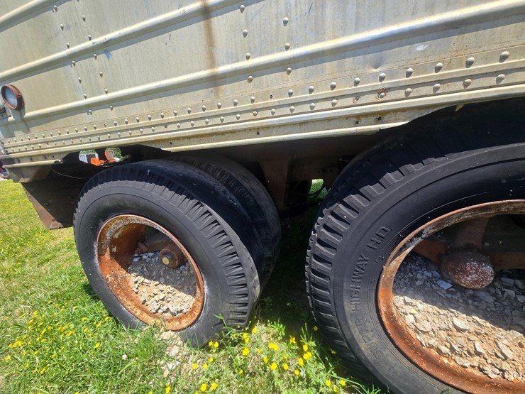 trailmobile-van-image-28