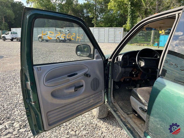 1999-dodge-ram-2500-image-63