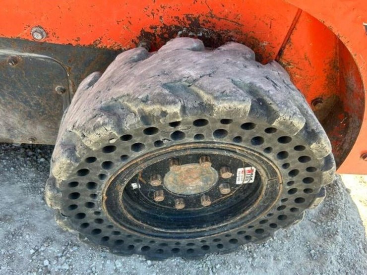 2018-kubota-ssv65-image-62