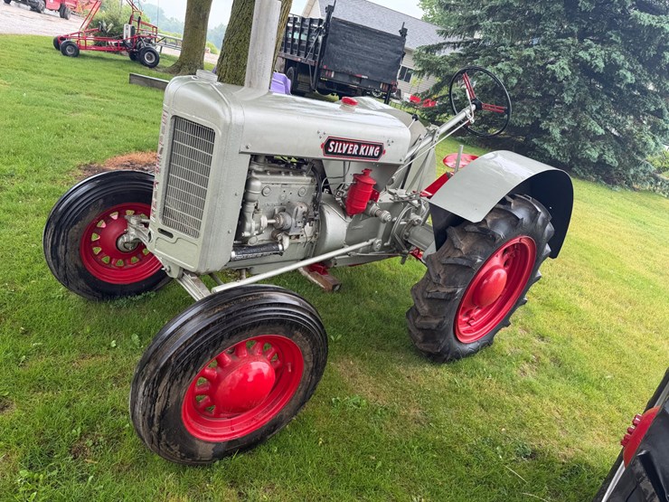 #5429-•-1937-silver-king-r44-image-1