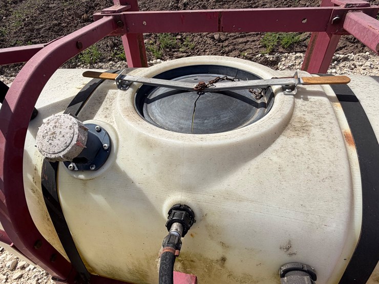 #5476-•-hardi-sprayer-image-14