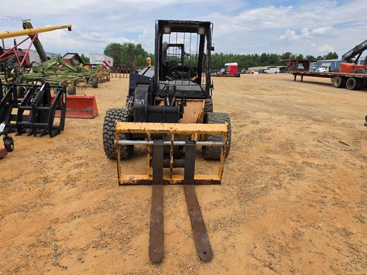 jcb-520-image-5