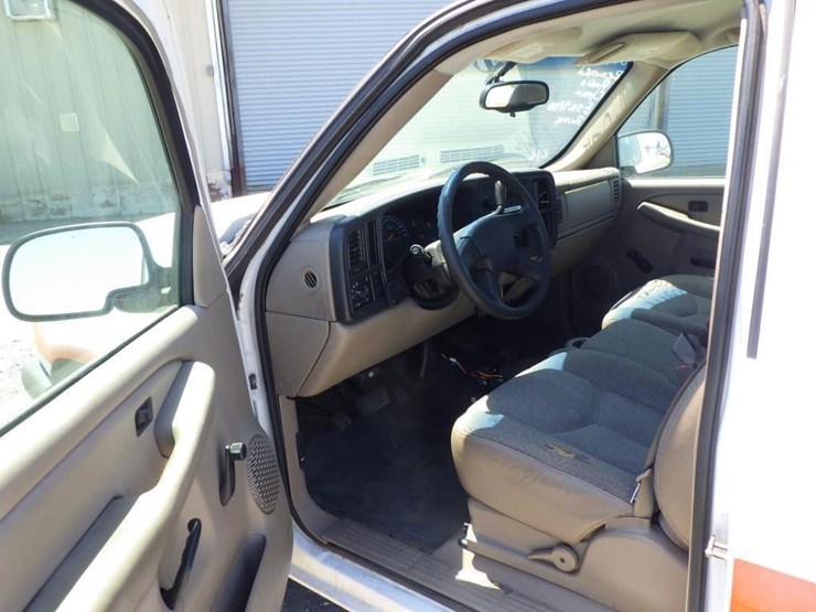 2006-chevrolet-1500-image-5
