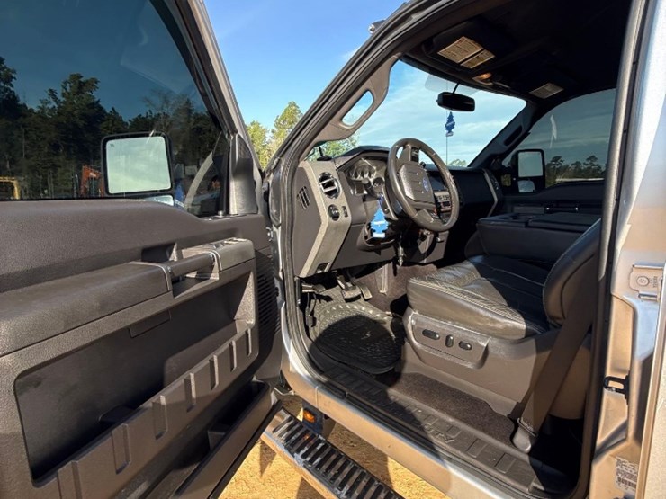 2011-ford-f250-image-13