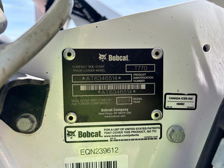 2024-bobcat-t770-image-28