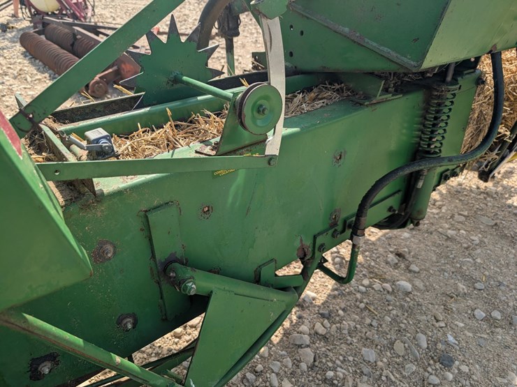 john-deere-327-image-23