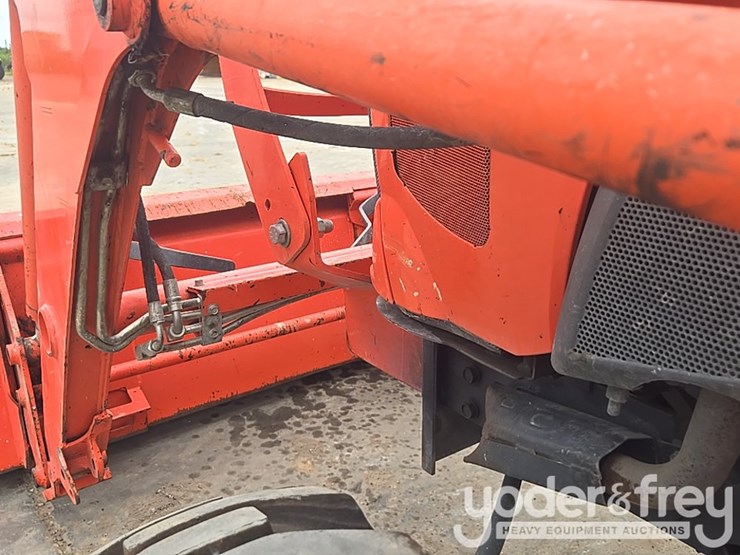 2019-kubota-l3901d-image-21