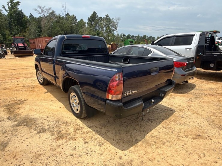 2006-toyota-tacoma-image-3