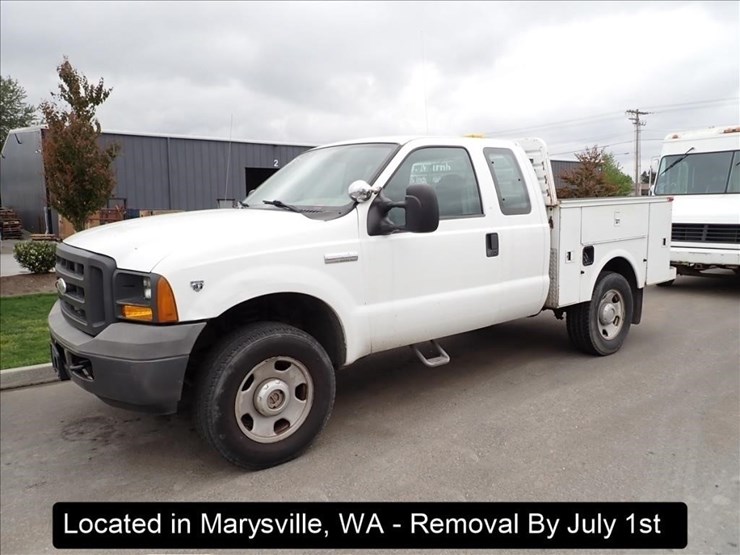 2005-ford-f350-image-1