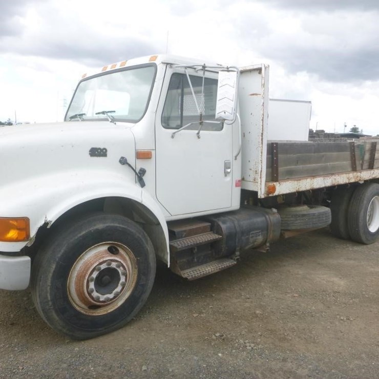 1995 INTERNATIONAL 4700