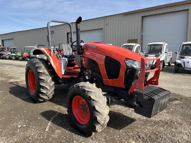 2018-kubota-m5-111d-image-2