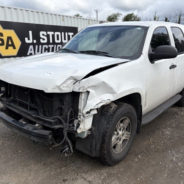 2010 CHEVROLET TAHOE